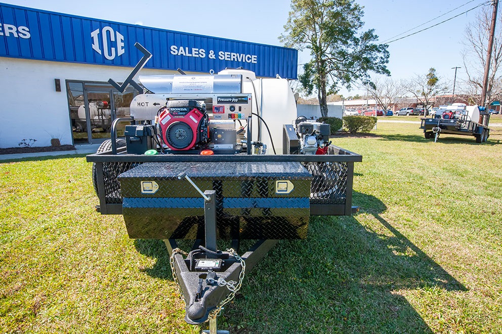 Bulletproof Mud Dog Trailer - Mud Dog Pressure Washing Trailers
