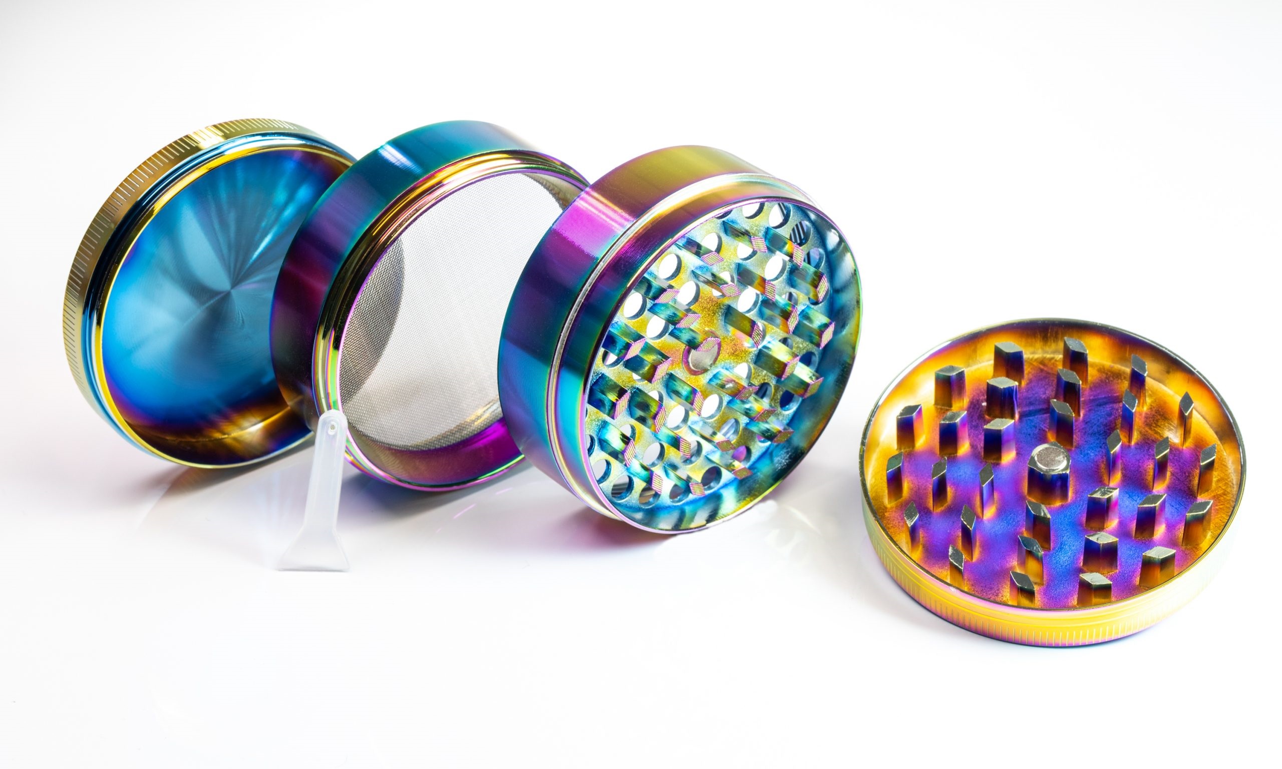 2.5" Rainbow Herb Grinder- 4 pc- Magnetic Lid - 2.5' Rainbow Herb Grinder- 4 pc- Magnetic Lid
