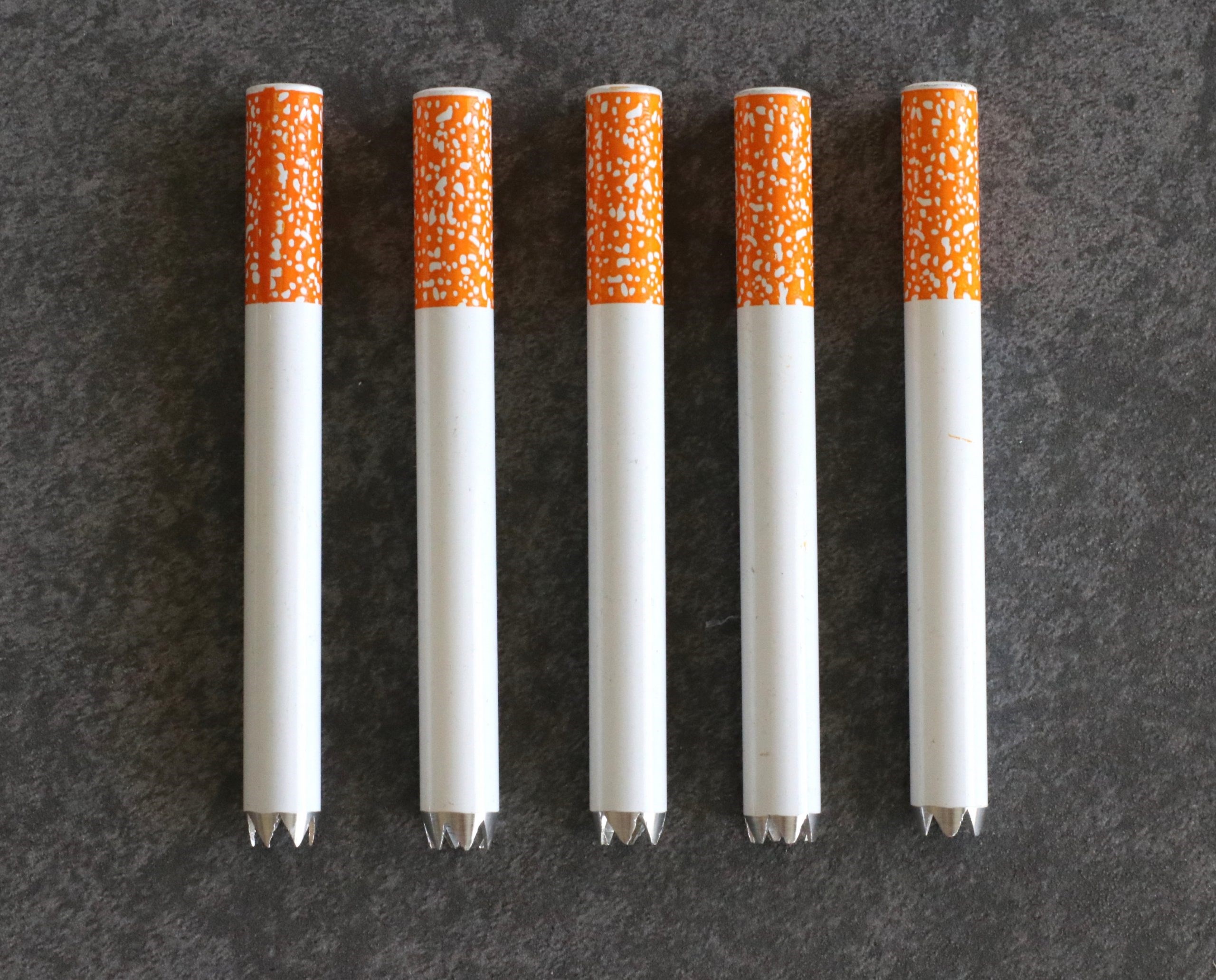 2" & 3" Grinder Tip One Hitter Pipes - Lots of 5/10/20 pcs
