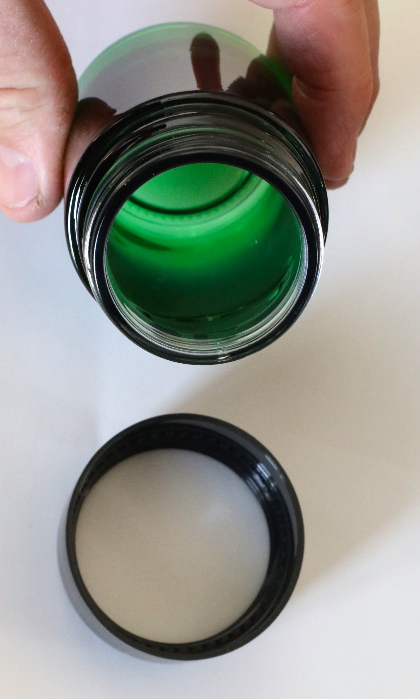 6 x Glass Stash Jars-Quality Green Tinted Glass with Smell/Child Proof Lids - Glass Stash Jar