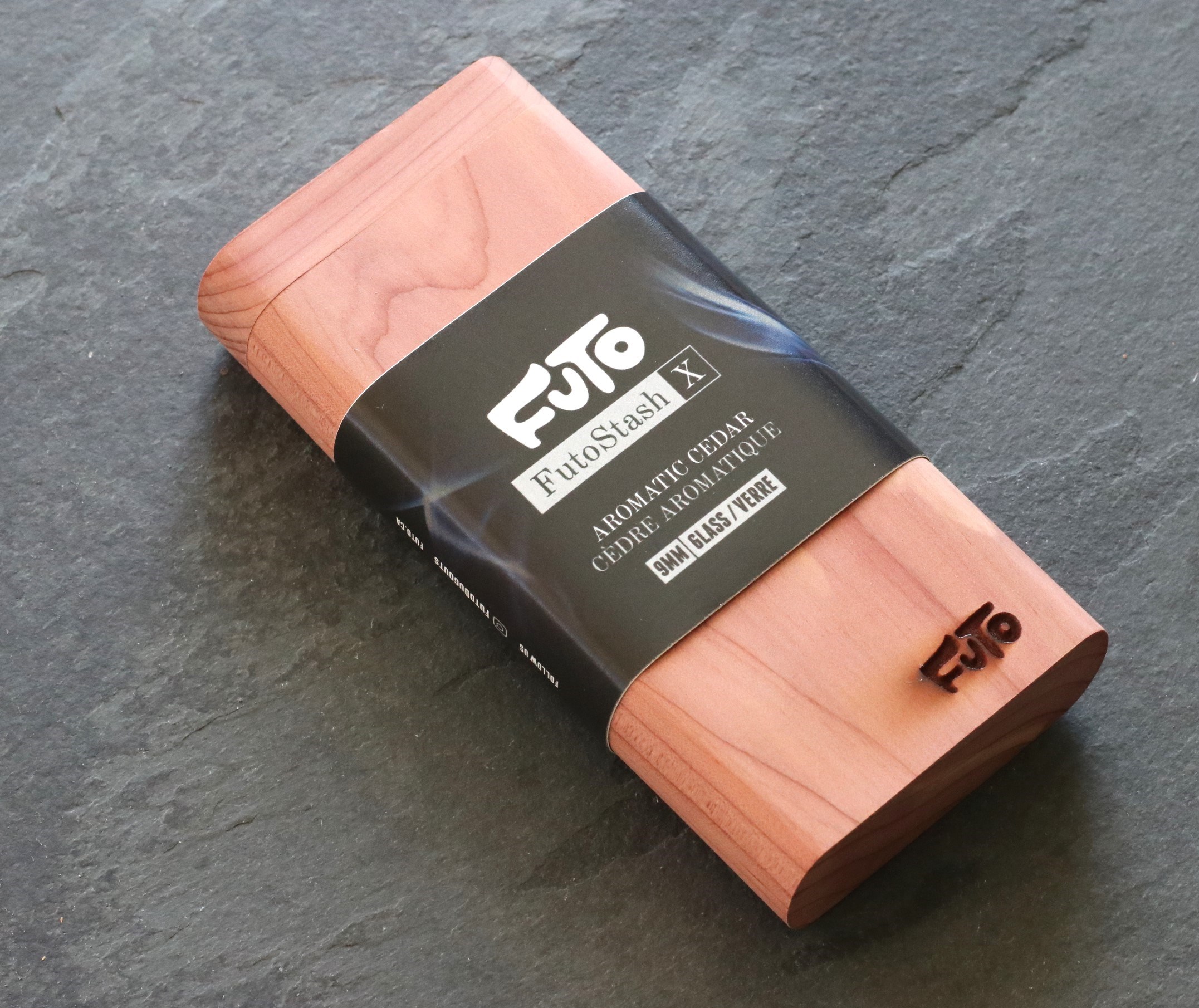 Cedar Wood Dugout- by Futo- Premium Stash Box with One Hitter & Stash Cleaner
