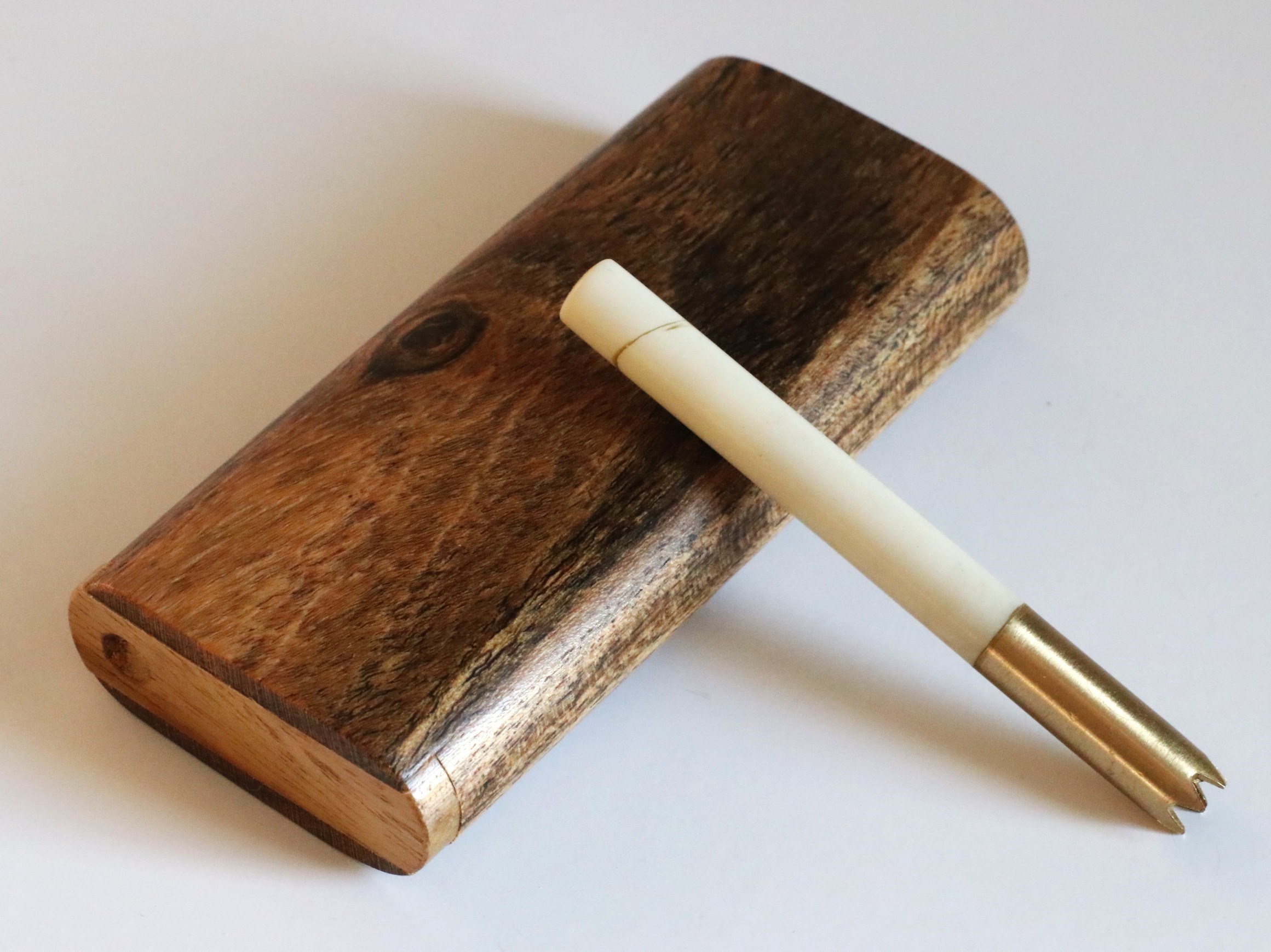 Bocote Wood Dugout & Brass one hitter pipe - IMG_3139