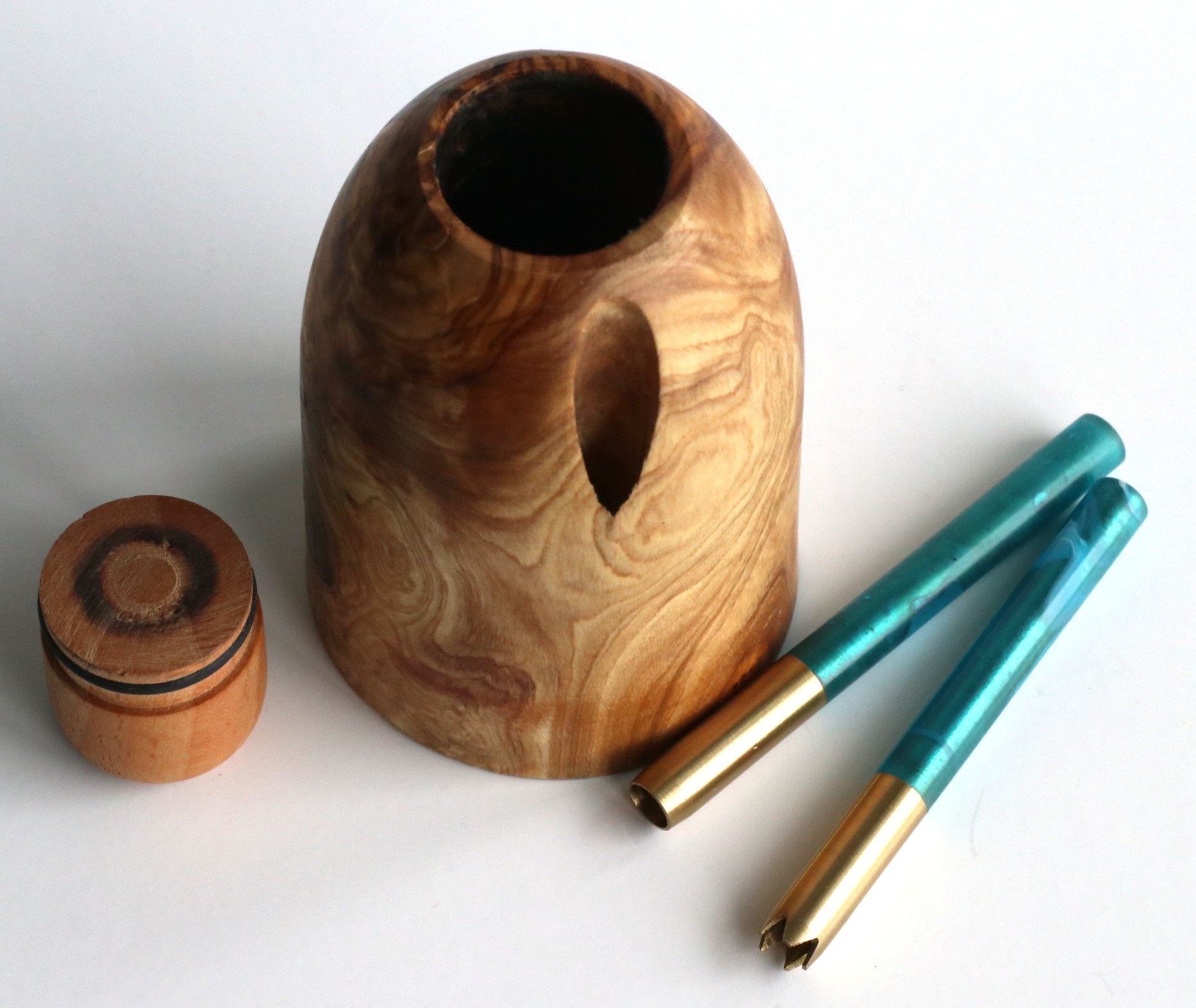 Olive Wood Tabletop Dugout- One Hitter Stash Box- Smoker's Gift